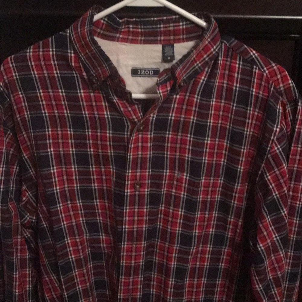Izod Button Down